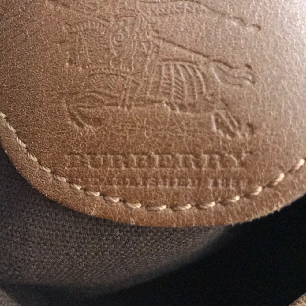 Burberry bag - Picture 6 of 9